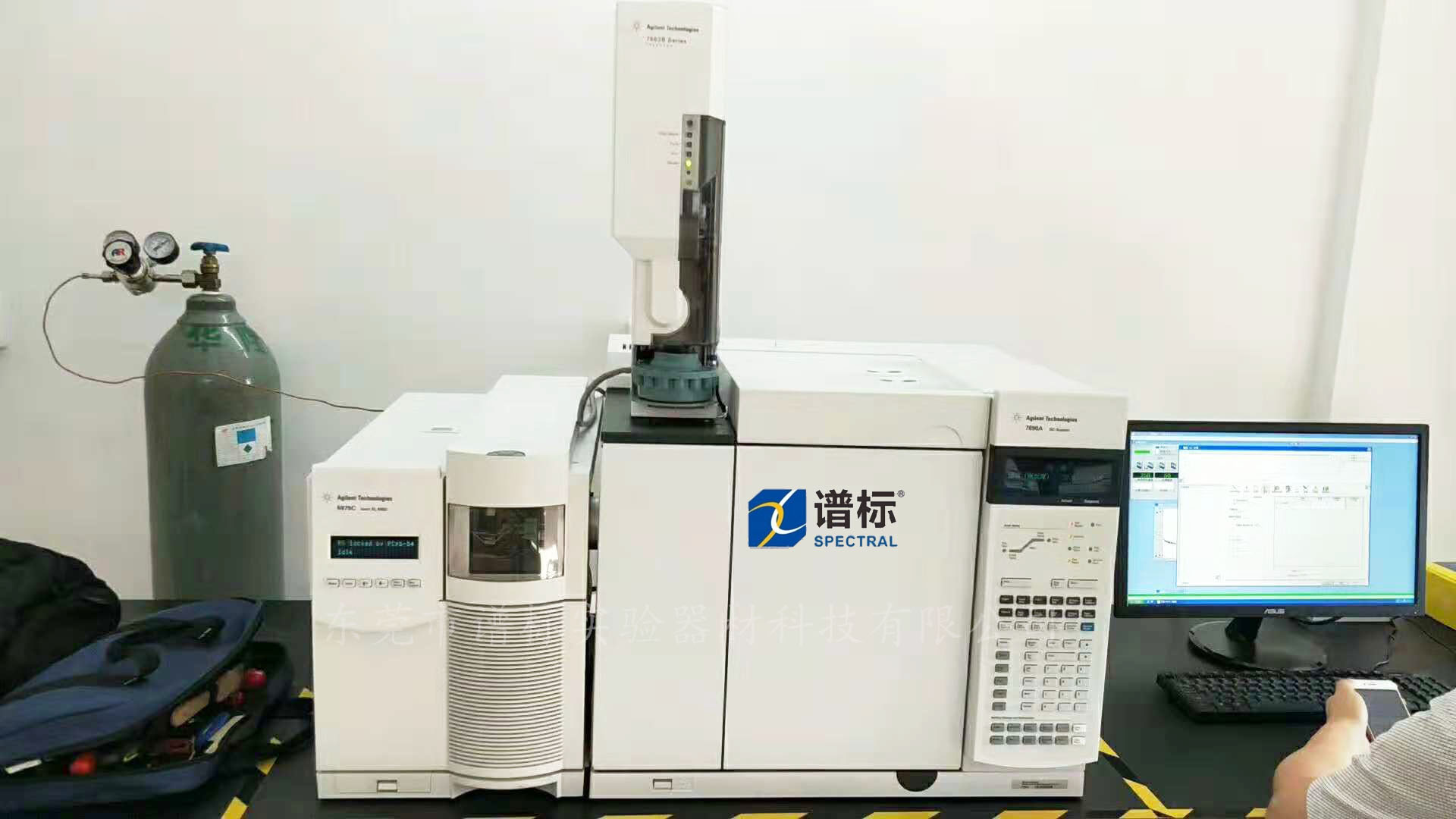 惠州某大型检测集团购买我司二手安捷伦GCMS 7890A-5975C